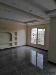 25,000 ج.م شقه للايجار فاضي في كومباوند جامعة القاهرة