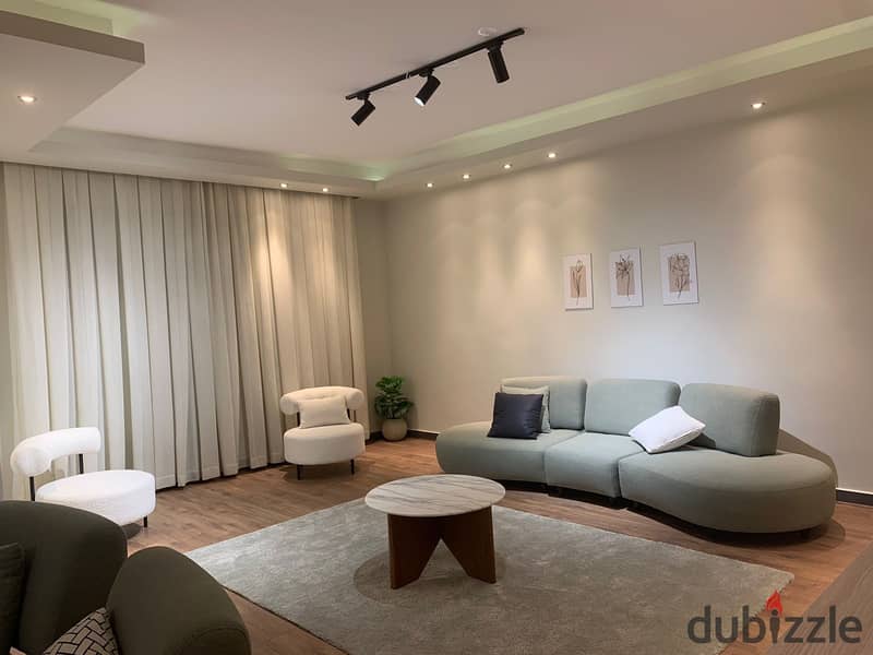 شقة ارضي بجاردن للايجار - مفروشة - في كمبوند كايرو فيستيفال سيتي CFC بـ التجمع الخامس ( برايم لوكيشن ) Cairo Festival City 0