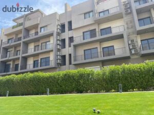 12,000,000 ج.م إستلم فورى شقة متشطبة فى فيفث سكوير بجانب ماونتن فيو 1 والنادى الأهلى Fifth Square AlMarasem