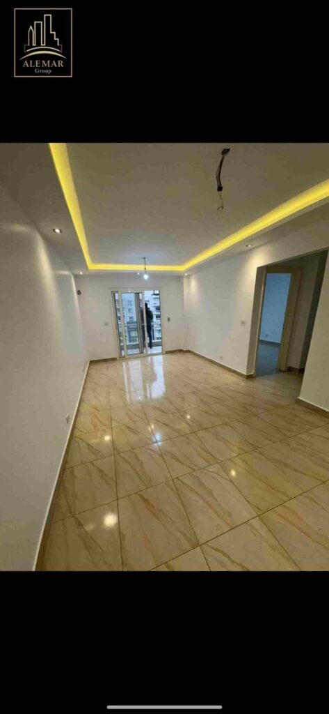 للإيجار قانون شقه 74م فى مدينتى B12 دور رابع بجوار الخدمات مباشره والايست هاب مول 0