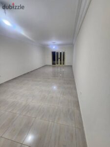 4,300,000 ج.م شقه للبيع بكمبوند الخمائل بالشيخ زايد بجوار هايبر وان