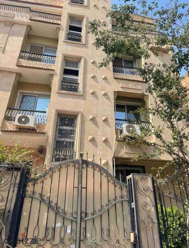 عمارة للبيع فى 6 اكتوبر الحى الثانى 0