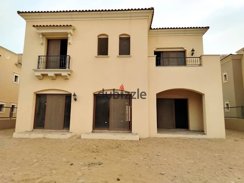 فيلا استاندلون 325م بلوكيشن مميز في سفاير سيتي جيت القاهرة الجديدة التجمع الخامس 0