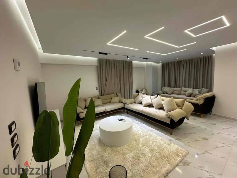 شقه مفروشه للإيجار اليومي للعائلات في الشيخ زايد بجوار مول اركان وجميع المولات 0