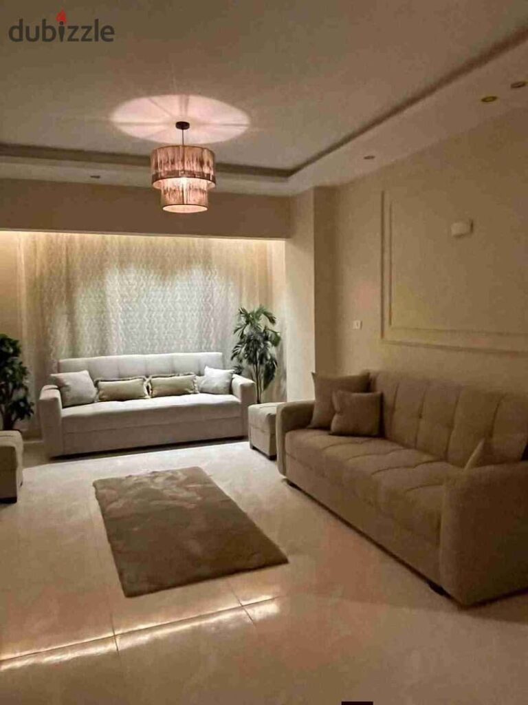 شقة للايجار 70م بجوار الجامعة الألمانية مفروشة اول استخدام للفرش تشطيب سوبر لوكس استلام فوري كل الأجهزة 0