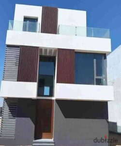 23,100,000 ج.م بسعر لقطه فيلا كورنر في اميز مكان في التجمع بالتقسيط علي ١٠ سنين جنب الجامعه الامريكيه وشارع التسعين دايركت ذا كريست