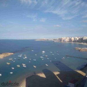 1,700 ج.م شقة مفروشة للإيجار – ميامي | فيو بحر مباشر شقة 200 متر مكيفة بالكامل فيو مباشر للبحر والكورنيش ميامي – موقع مميز قريب من كل الخدمات