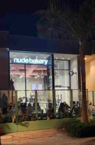 36,000,000 ج.م محل متأجر ب 135 الف ونسبه من المبيعات جاهز للأستلام فوري في التجمع الخامس