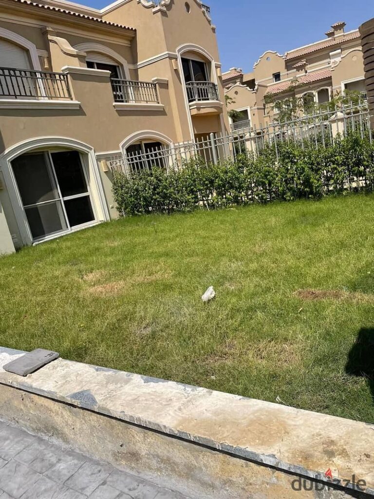 فيلا للايجار بكمبوند الباتيو برايم لاافيستا الشروق اول سكن بلوكيشن مميز و تشطيب راقي 0