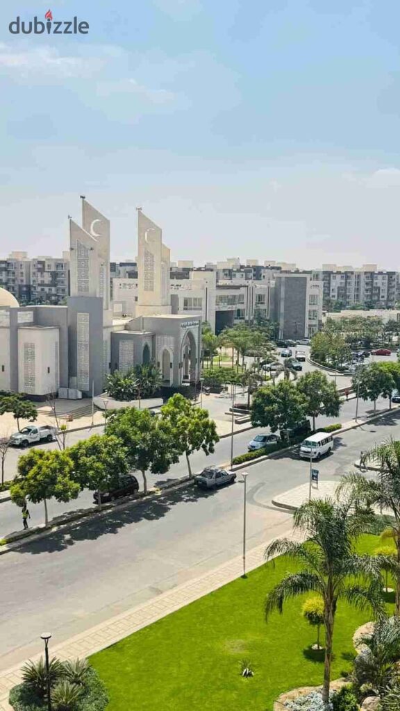 شقة للبيع بمدينتي 107م بأفضل مراحل مدينتي 0