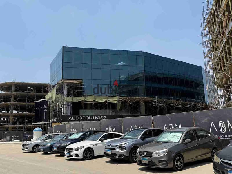 محل للبيع جاهز للمعاينه فورا والسعر بالتقسيط 0