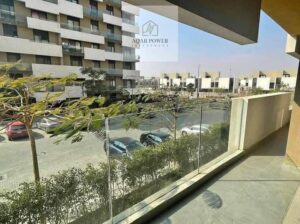 12,500,000 ج.م شقة في مدينة الشروق استلام فوري متشطبة بالكامل بالارضيات كمبوند البروج دقايق من مدينتي و التجمع