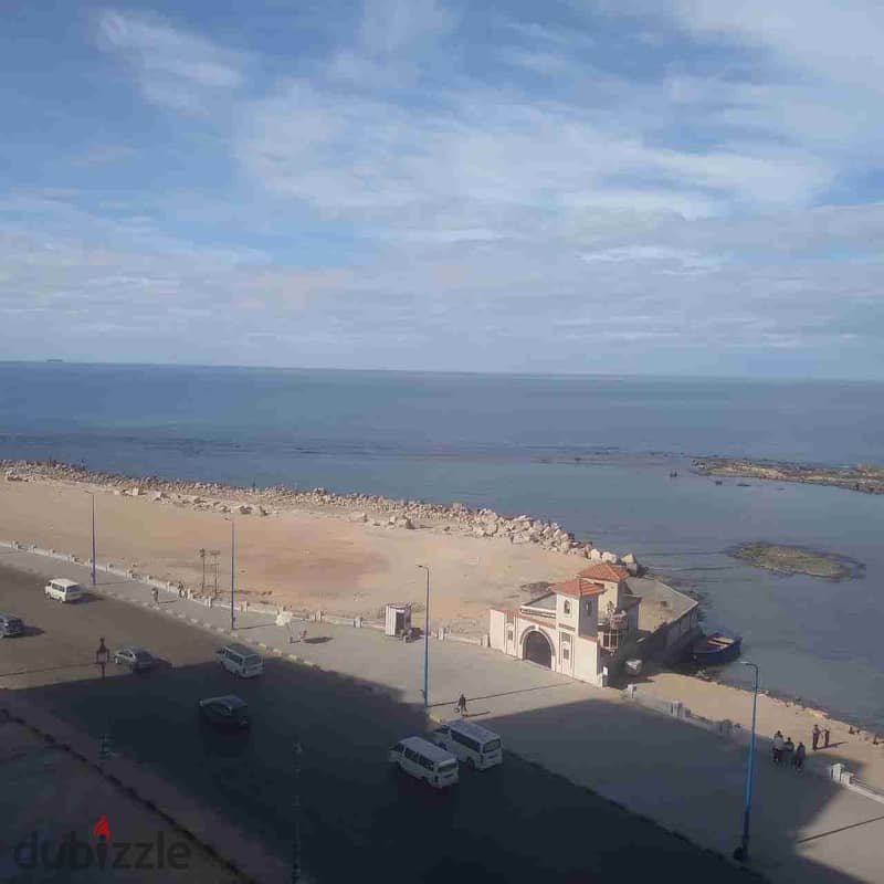 شقة للبيع كاش – ميامي | فيو بانورامي مباشر على البحر والكورنيش   المساحة: 170 متر  الموقع: ميامي – صف أول على البحر مباشرة  الفيو: رائع ومفتوح على البحر والكورنيش 0