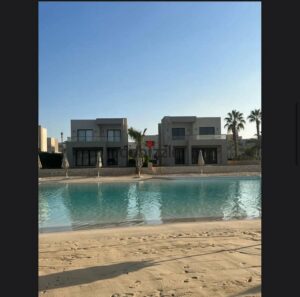 26,000,000 ج.م شاليه في ازها السخنة واخد فيو مميز جدًا استلام قريب متشطب بالتكييفات والفرش بجوار كل الخدمات على اطول فترة سداد