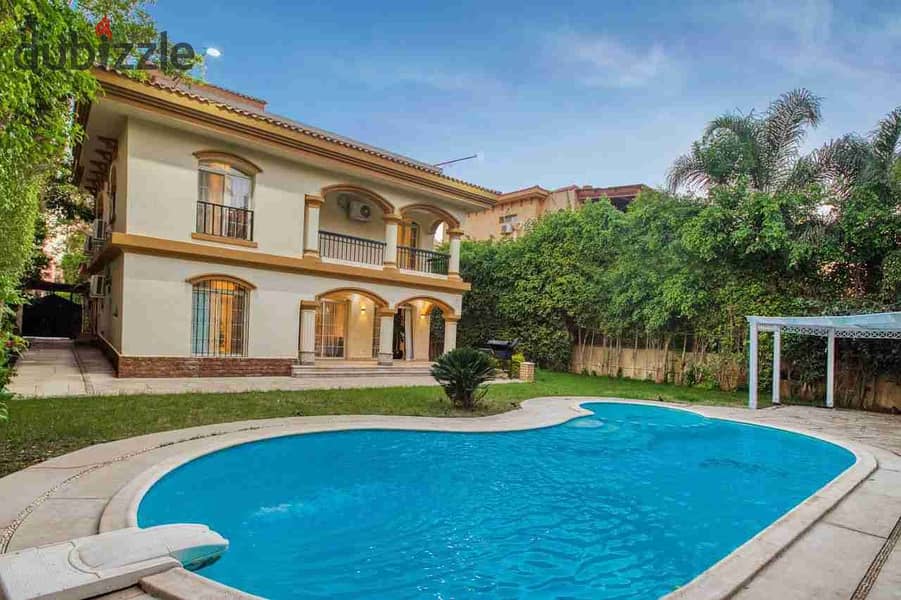 للبيع فيلا تشطيبات خاصة بحمام سباحة نموذج M وسيط من المالك 0