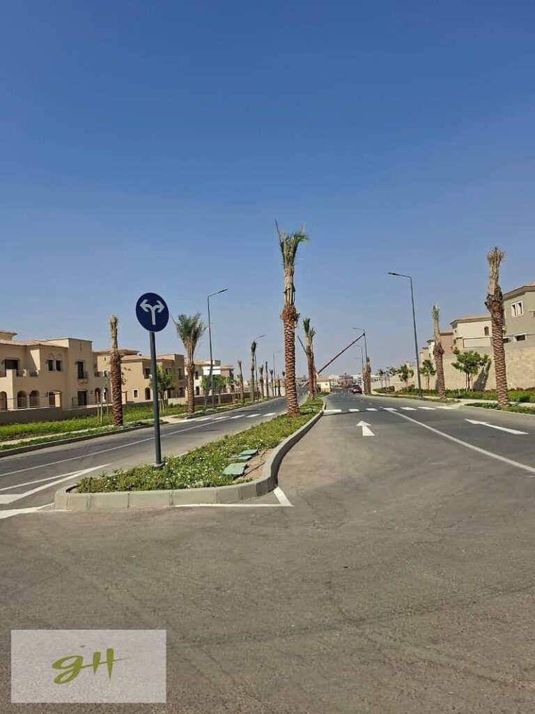 امتلك تاون هاوس كورنر في واحد من أرقى مشروعات قطري ديار سيتي جيت. وحدة بموقع مميز، مساحات واسعة، ونصف تشطيب تتيح لك حرية التشطيب حسب ذوقك. 0