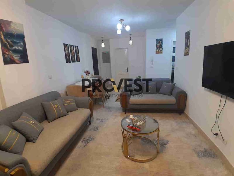 للإيجار شقة مفروشة ٣ غرف بسعر لقطة b12 0