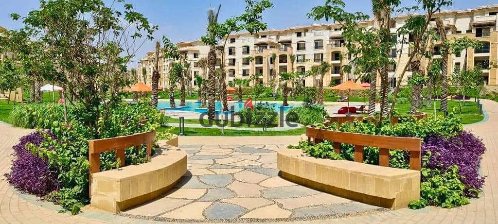 شقة 4 نوم للايجار . . ستون ريزيدنس . . Pool View 0