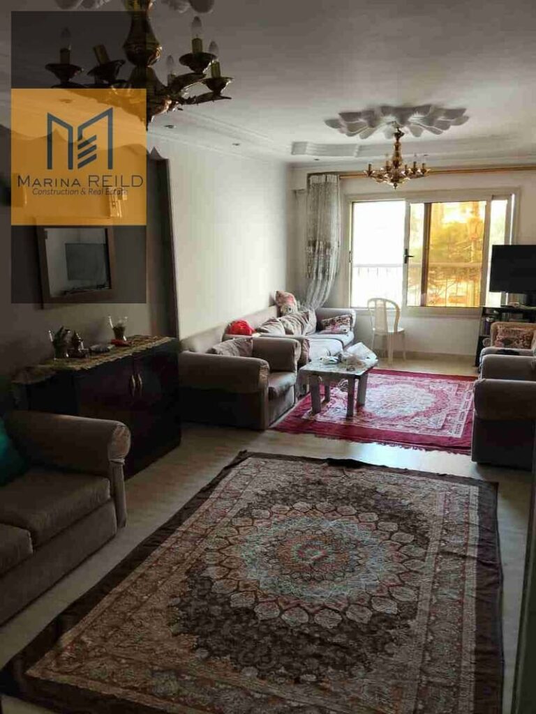 شقة للبيع بكومبوند بزهراء المعادي أمام بوابة المدينة ،سوبر لوكس ،مسجلة ،عدادات كاملة ،الدور الاول ،تنفع سكني أو إداري ،البرج ١١ دور ،إسانسير 0