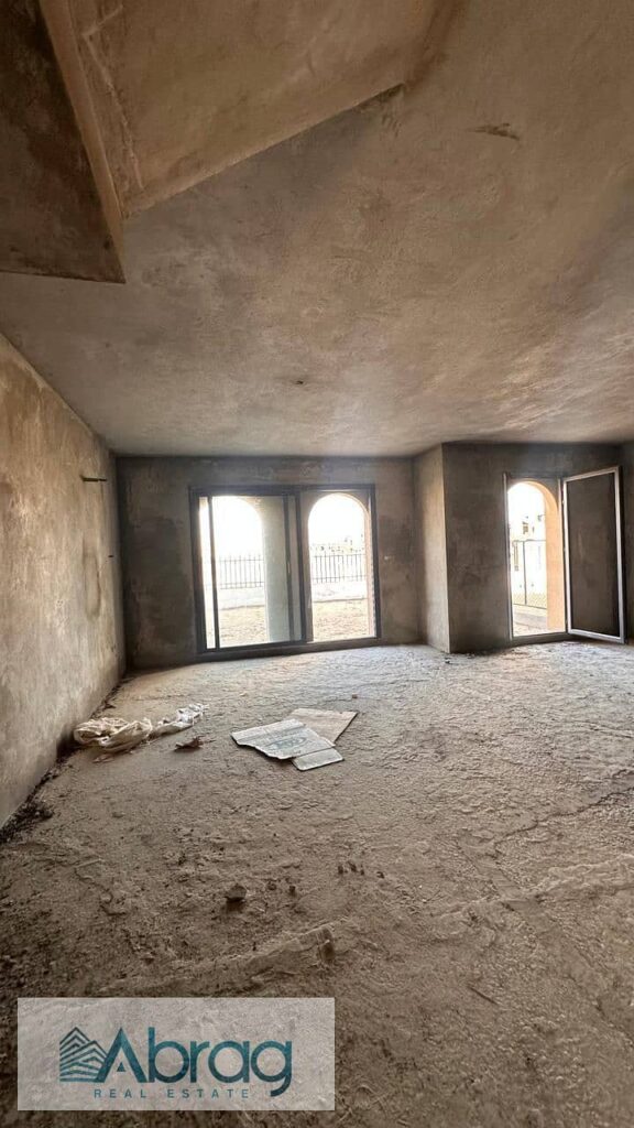 للبيع تاون هاوس220م استلام فوري  VYE Sodic نيو زايد 0