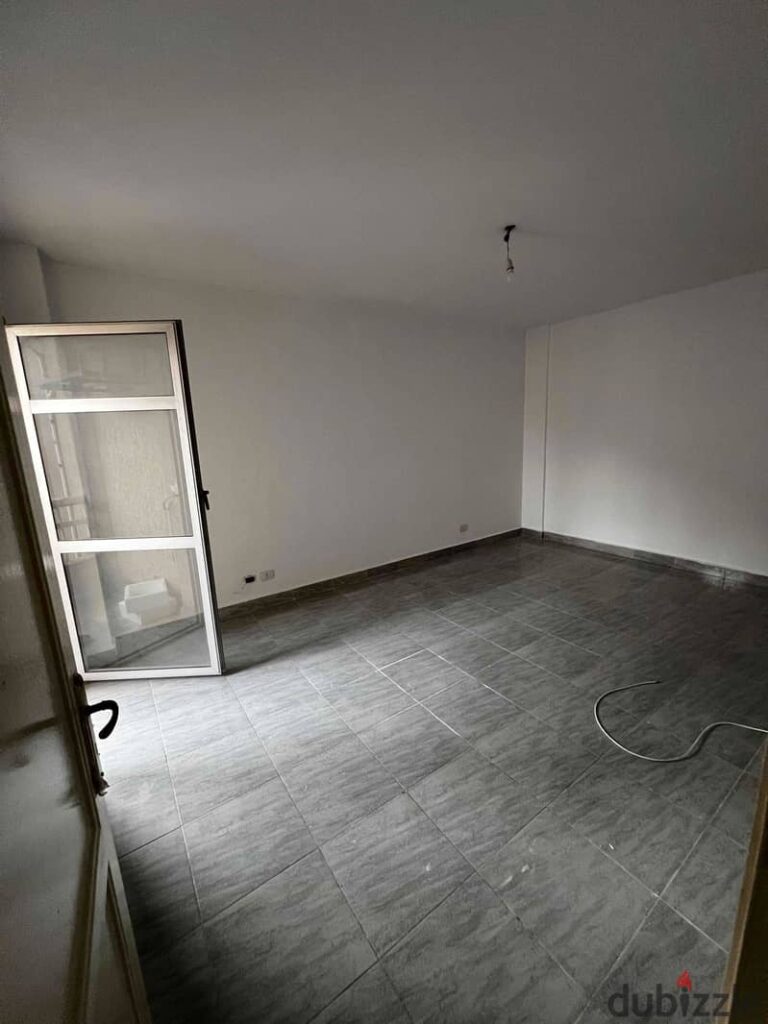 للايجار شقه مدينتي ٢ نوم و ٢ حمام B7 0