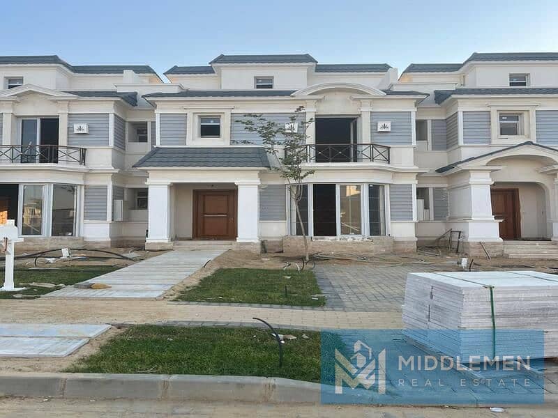 توين هاوس 290متر علي مساحة ارض 330متر  بسعر مميز وموقع مميز في كمبوند ماونتن فيو اي سيتي  - Mountain View I City 0