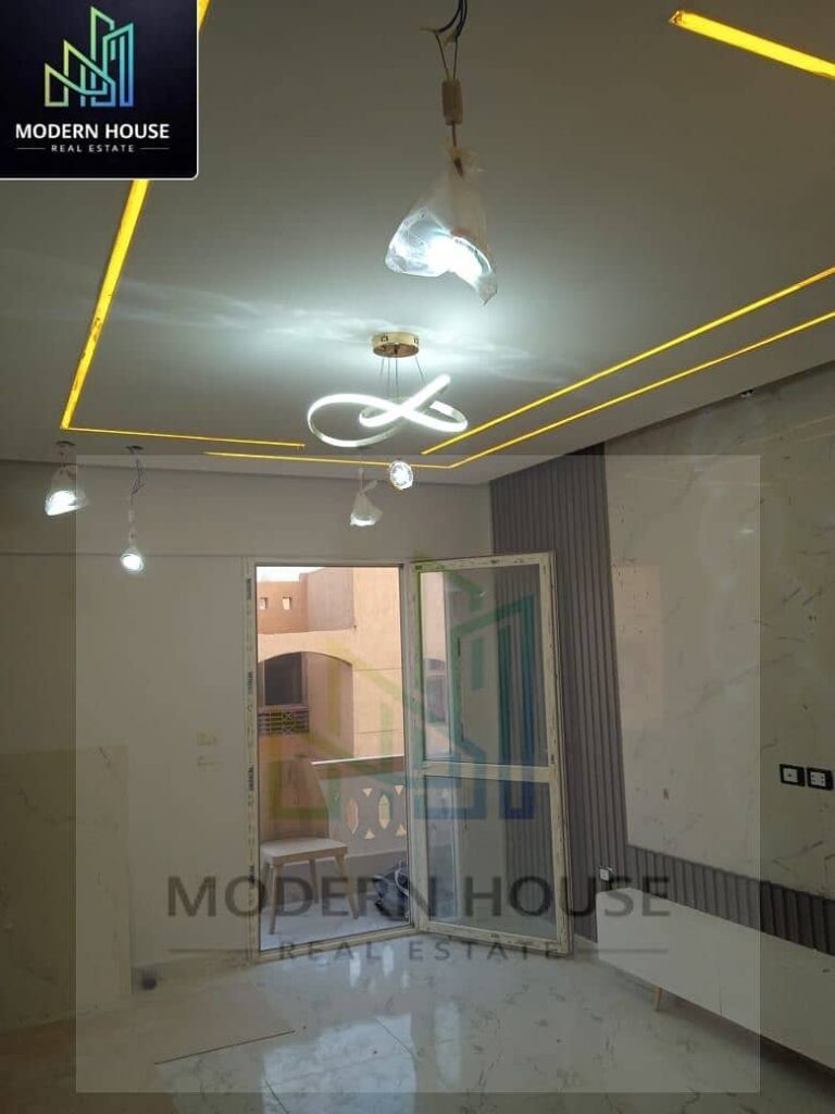 شقه للبيع 80متر متشطبه كمبوند العبير جاردنز حدائق اكتوبر 0