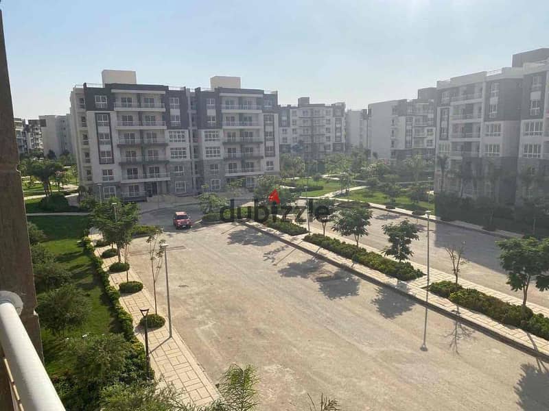 للبيع في مدينتي شقه 107م فيو بارك مستلمه بالعدادات جاهز علي السكن داخل احدث مراحل مدينتي B12 اقل سعر واقل مقدم للنموذج بسعر وموقع ان يتكرر 0