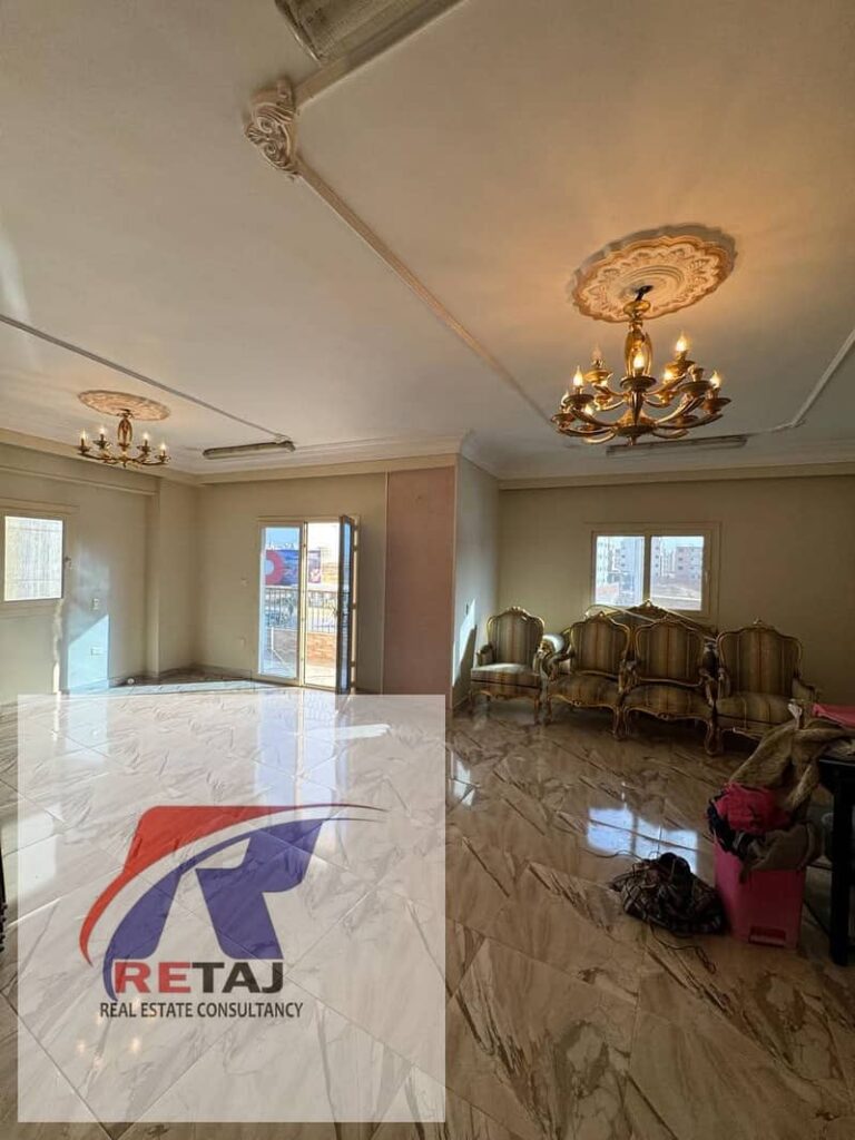 شقة للإيجار لقطة علي محور جمال عبد الناصر الرئيسى بمساحة كبيرة في النرجس عمارات ٣ دقايق من ارابيلا بلازا مول التجمع الخامس 0