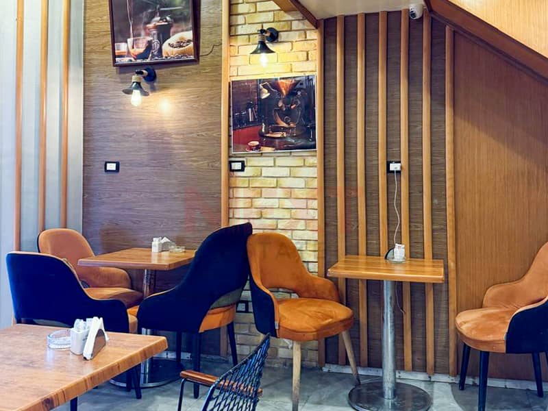 محل تجارى للأيجار 27م - مول سان ستيفانو 0