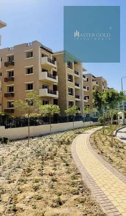 شقه للبيع في التجمع الاول القاهرة الجديدة كومباوند تاج سيتي مرحلة اوريجامي نص تشطيب غرفتين و 2  حمام دور اول 0