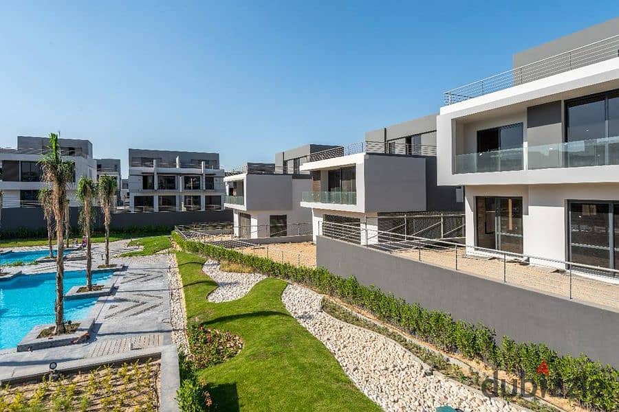 فيلا استلام فورى باطلاله مميزه في باتيو الزهراء لافيستا الشيخ زايد بجوار الربوه و بيفرلى هيلز 0