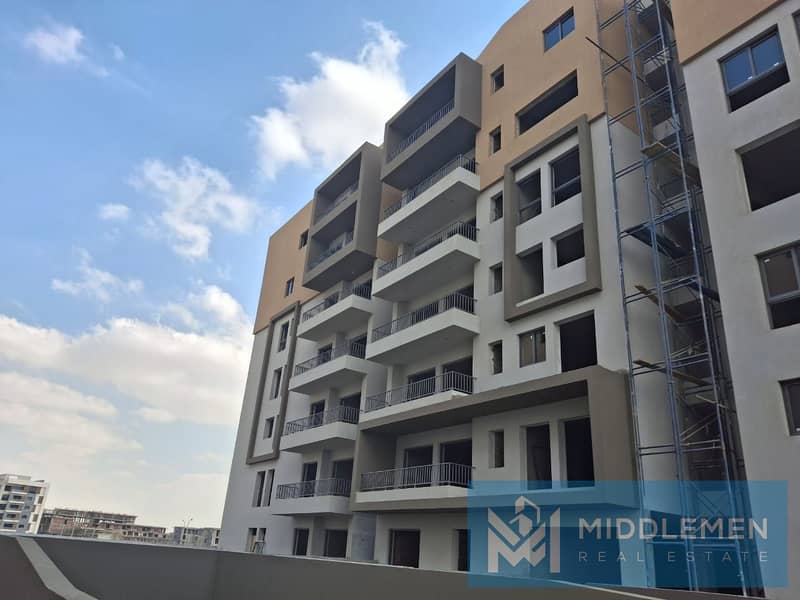 شقة 105متر استلام فوري موقع مميز وبسعر مميز  في كمبوند بلوم فيلدز المستقبل سيتي - مدينة المستقبل -  Bloomfields  Mostakbal City 0