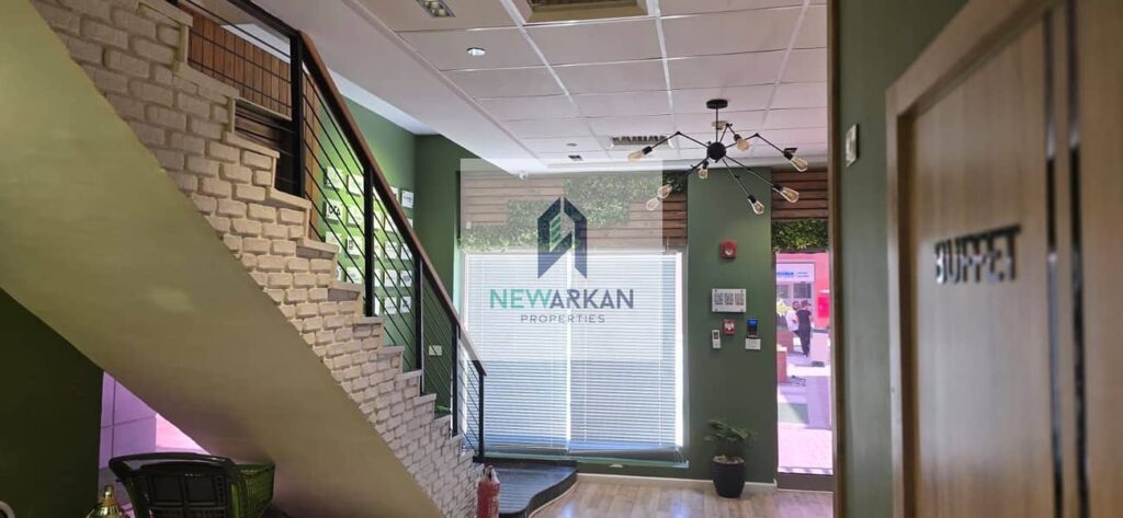 مبني اداري ٢٤٦م للبيع متاجر ب ١٦٠الف فالشيخ زايد فرصه استثماريه مربحه 0