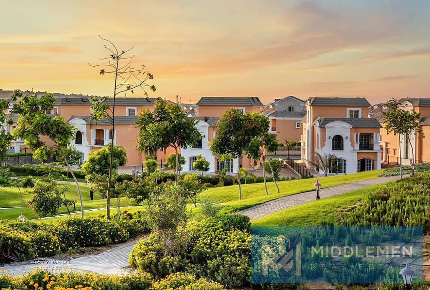 تاون هاوس ميدل 266متر لوكيشن مميز استلام فوري ليان لايان القاهره الجديده بجوار ماونتن فيو و هايد بارك و ميفيدا وجولدن سكوير layan 0