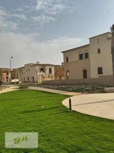 30,750,000 ج.م فرصة نادرة لامتلاك فيلا ستاندالون داخل كمبوند سيتي جيت من قطري ديار، تتمتع بموقع مميز جدًا داخل المشروع. الفيلا نصف تشطيب وجاهزة للسكن، بمساحات مريحة