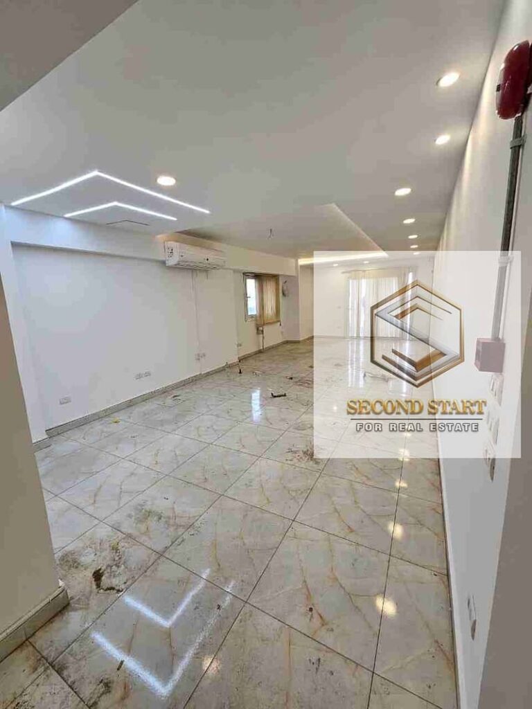 مكتب ادارى ٢٠٠متر مكيف بالكامل للايجار على مصطفى النحاس الرئيسي 0