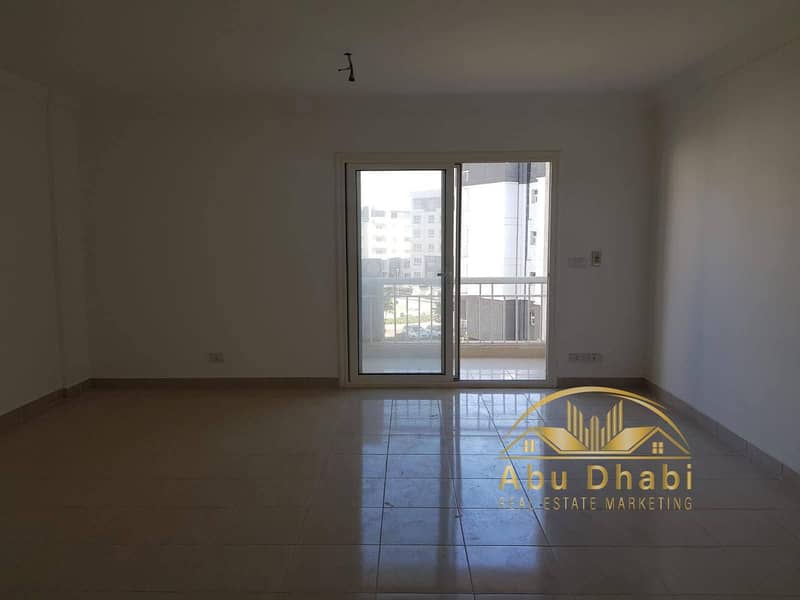 شقه 116 م للبيع بمدينتي B10 تشطيب شركه " بجوار جميع الخدمات " 0