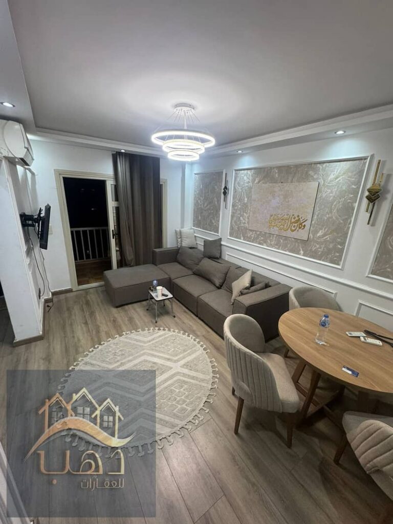 شقة 70م للبيع تشطيبات خاصة فيو مفتوح بالعفش والفرش موقع مميز بجوار الخدمات فى مدينتى القاهرة الجديدة madinaty. newcairo 0