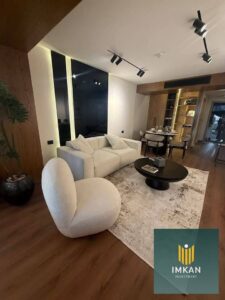 10,000,000 ج.م شقة للبيع 100م متشطبة + تكيفات فيو جاردن امام المطار على طريق السويس فى كمبوند فالورى شيراتون