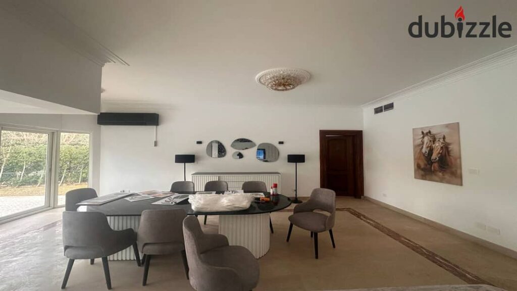 فيلا مفروشة 7 غرف نوم بحمام سباحة خاص للايجار في الشيخ زايد كمبوند الربوة 0