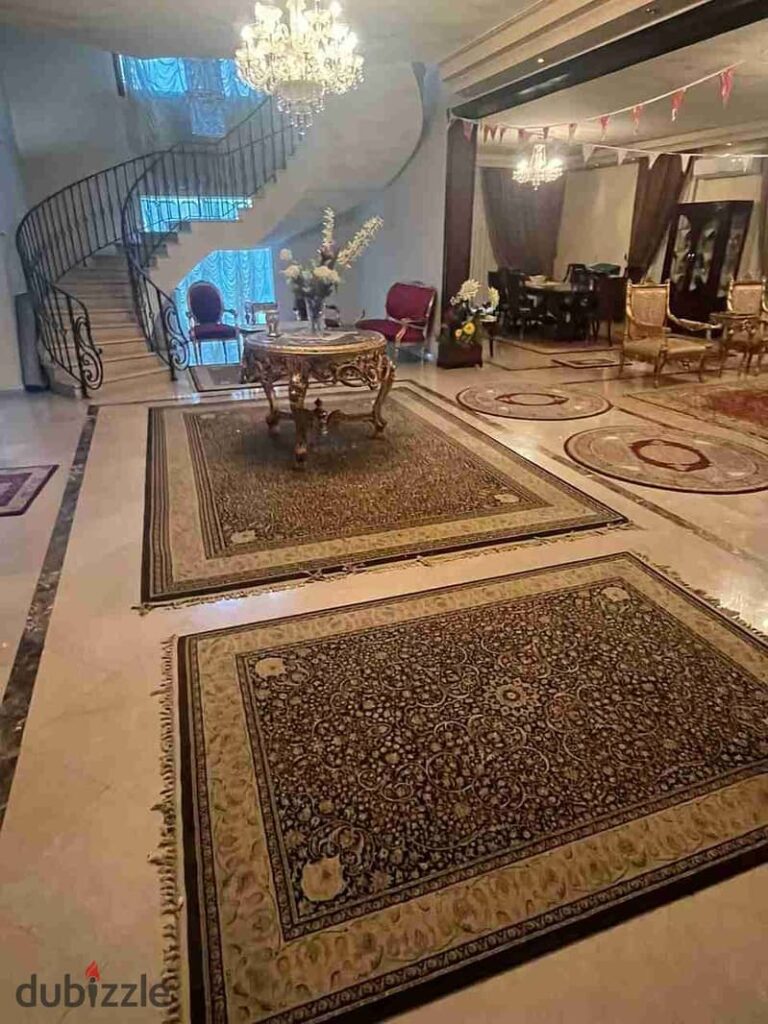 لجدية البيع فيلا على الجولف قابلة للتفاوض  بمساحة كبيره جدا فيلا بيع في مدينتي من اكبر النماذج 0