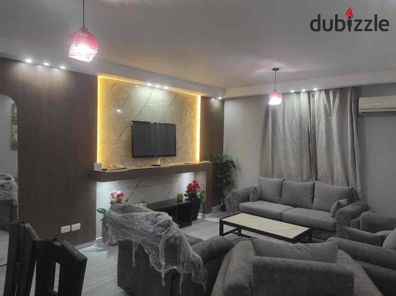 متاح ارخص شقه مفروشه للايجار غرفتين نوم في الرحاب بجانب السوق القديم 0