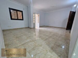 2,600,000 ج.م شقه سوبر لوكس للبيع بزهراء المعادي – شارع الأنصاري، مساحة 154 متر مربع، شقة واحدة بكل دور، غرفتا نوم، 3 بلكونات، واجهتان بحري وقبلي، وجميع المرافق متو