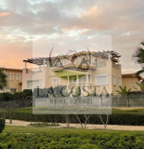 33,000,000 ج.م توين هاوس بسعر لقطه 310متر في هايد بارك التجمع الخامس تشطيب كامل الترا سوبر لوكس بالعفش والاجهزه استلام فوري من المالك مباشره