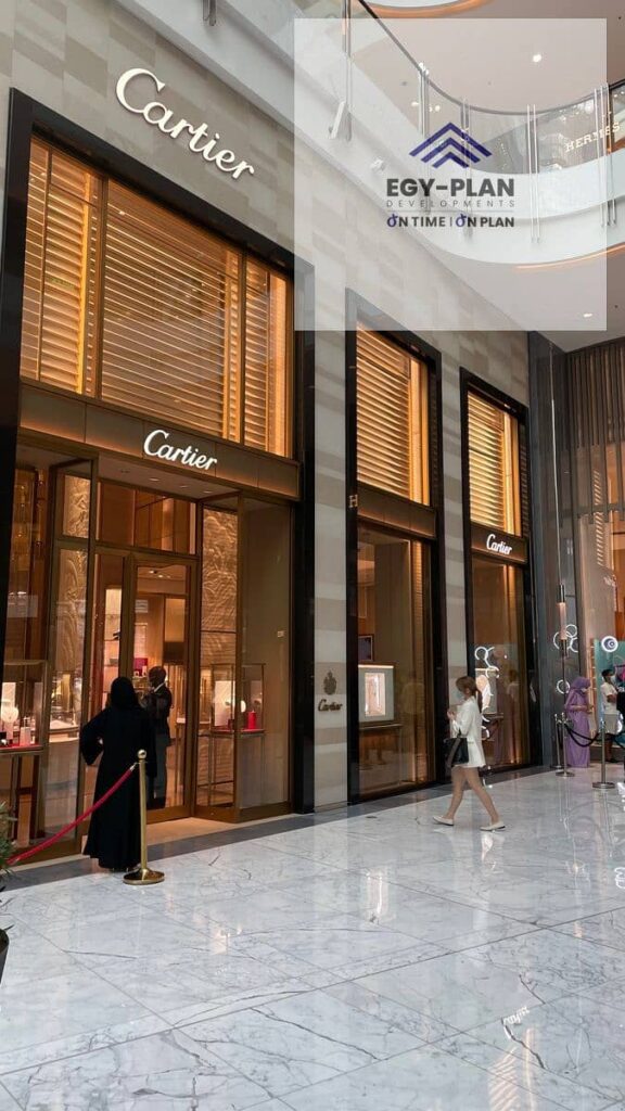 محل للبيع 60م في موقع طلبه يومي بالحي السابع… دخول استثماري بمقدم 1,500,000 فقط 0