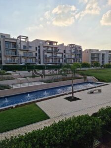 17,000,000 ج.م Prime Location 270 sqm Fifth Square apartment for sale