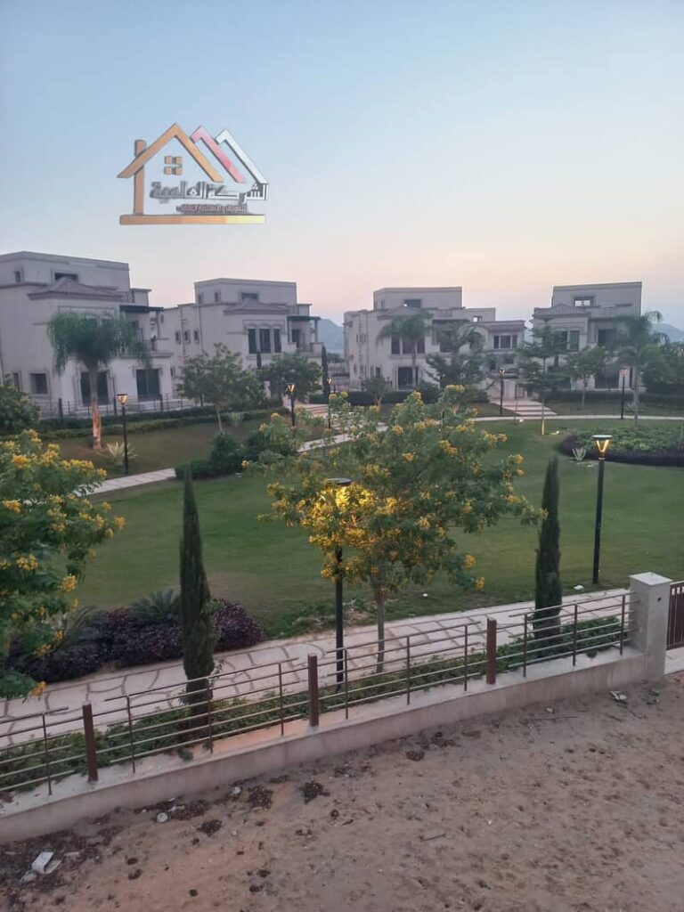 ڤيلا نموذج c3 مستقلة ارض كبيرة فيو جاردن مقدم واقساط 0