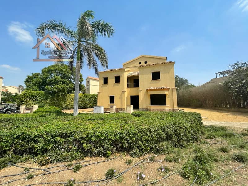 فيلا للبيع مدينتى نموذج V منفصله بجوار المسجد الابيض بسعر تجاري 0