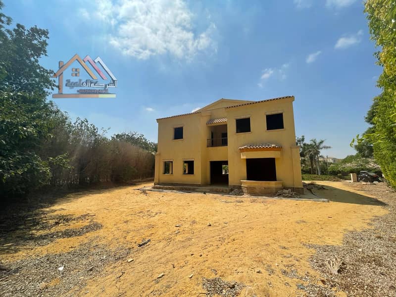 فيلا للبيع في مدينتي نموذج v فيو جاردن موقع مميز جدا 0